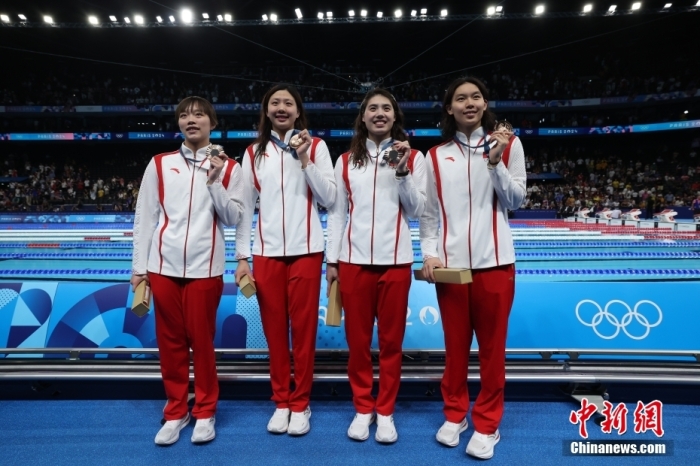 巴黎奥运会见证中国泳队大逆转夺金并创造历史