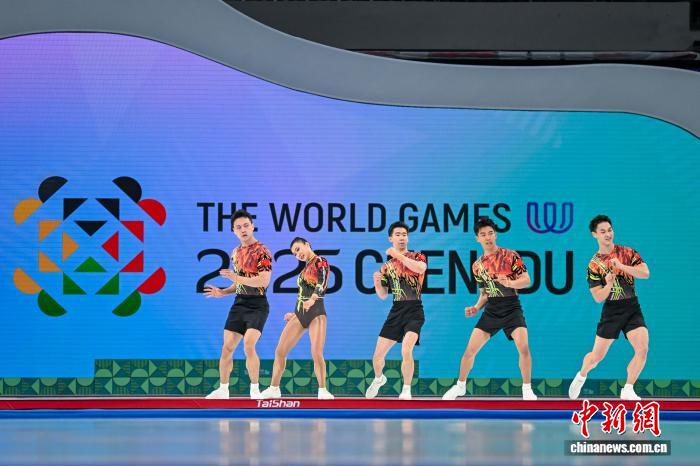 成都世运会攀岩健美操双金助中国队领跑金牌榜