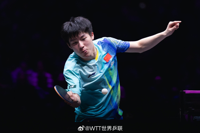 温瑞博憾负勒布伦无缘男单冠军 国乒重庆赛双亚