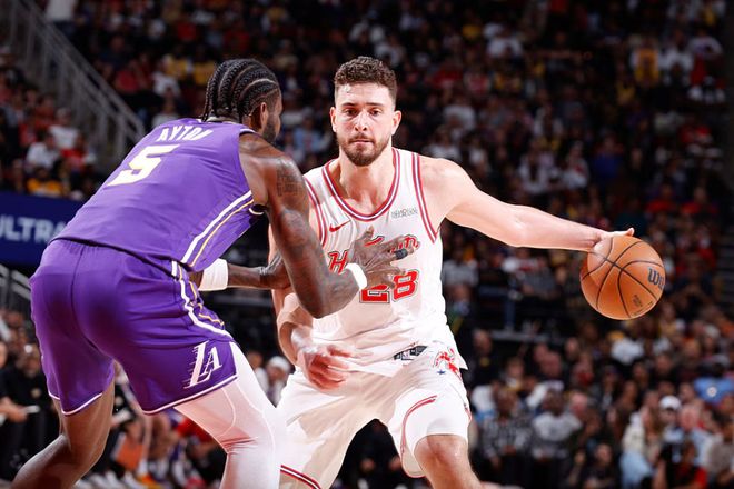 申京复出火箭仍负湖人 病愈首战坦言湖人靠运气