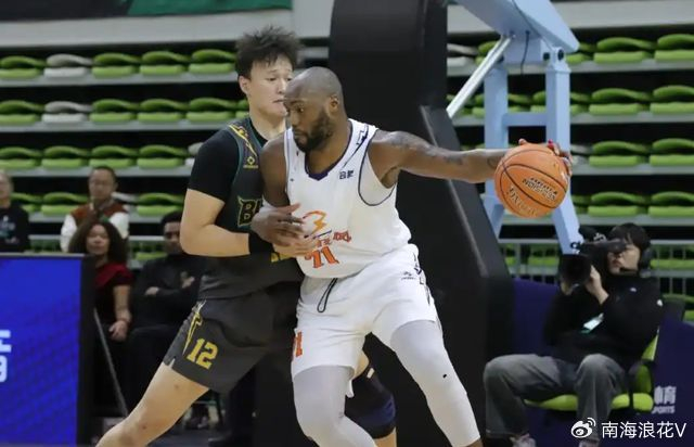 广东宏远引援补强内线 新疆换帅应对困境