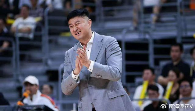 广东宏远引援补强内线 新疆换帅应对困境