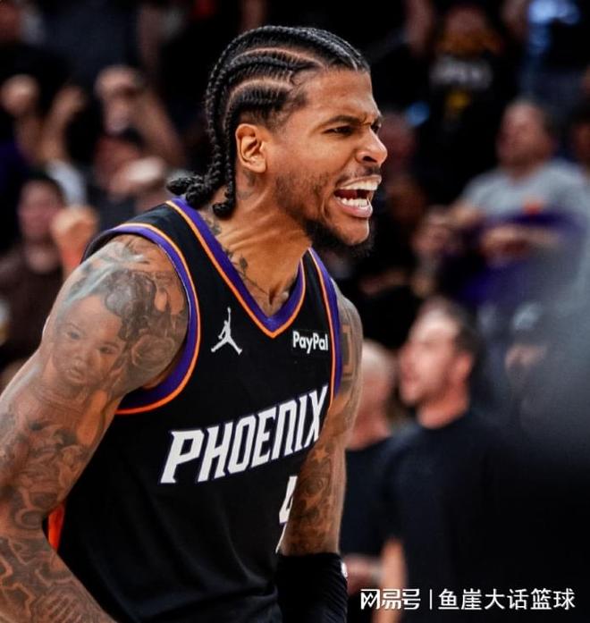 勇士力拼太阳争夺季后赛席位 狄龙盛赞库里关键