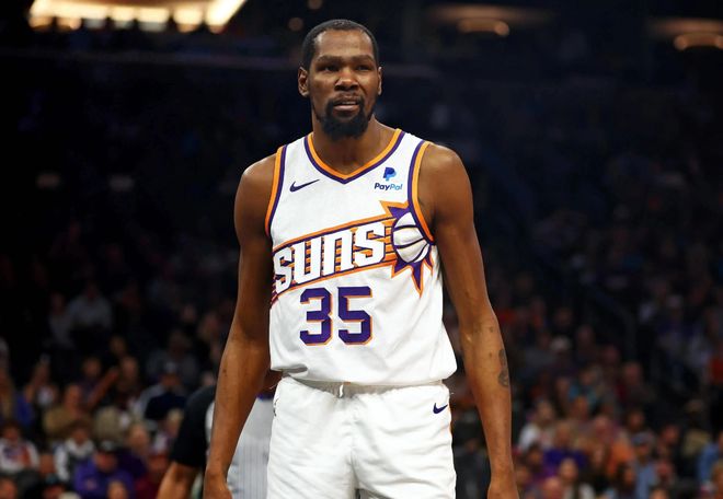 火箭险胜勇士库里26分钟29分搅动西部季后赛格局