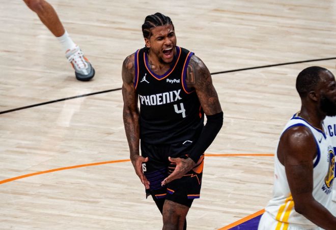 杰伦-格林三分狂潮助太阳力克勇士晋级季后赛